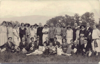 Andreo Cseh kun esperantista grupo en Rumanio (1923) 